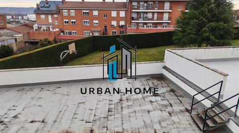 Foto 5 de Piso en venta en Calle León Felipe, Villaquilambre, León