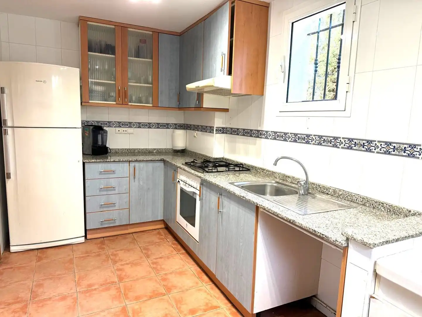 Casa o xalet de lloguer a Ressol, Bonalba - Cotoveta