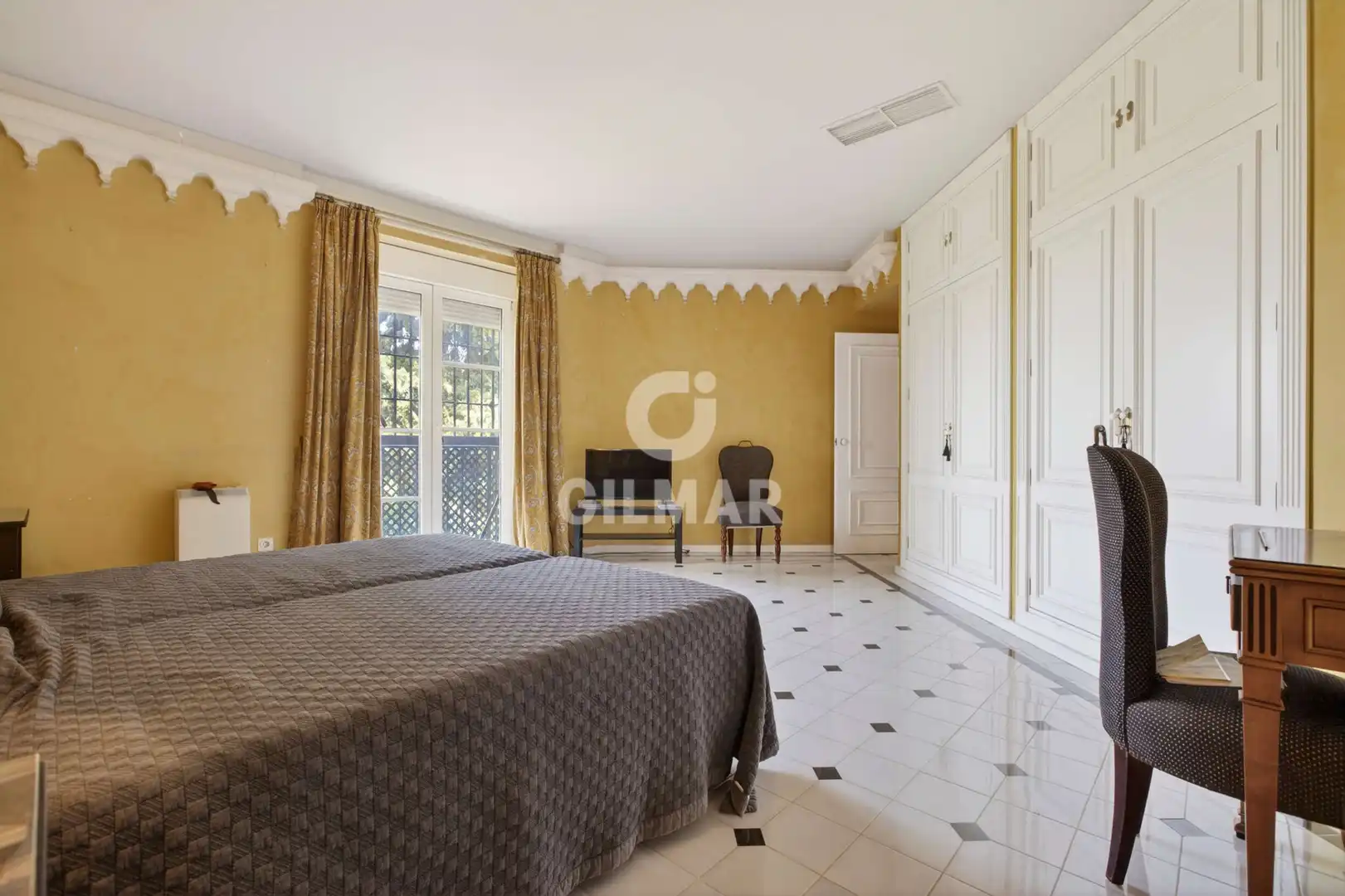 Bedroom of Houses for sale in Tomares  with Heating, Private garden and Swimming Pool