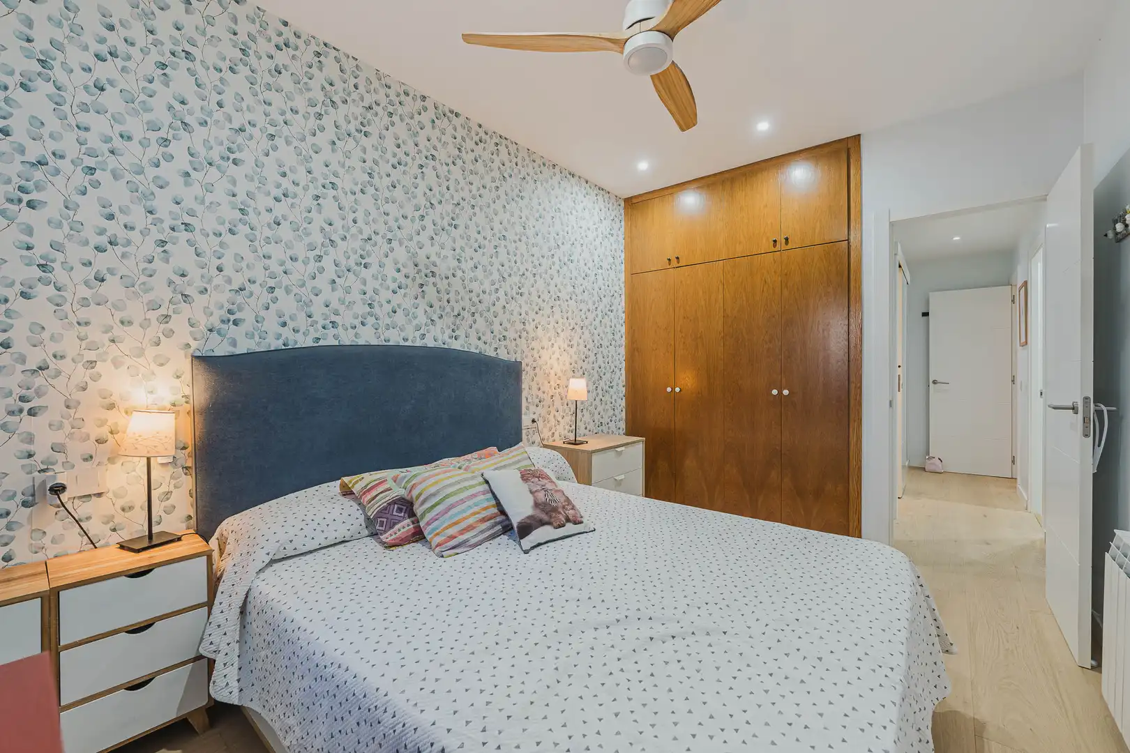 Appartamento con terrazza in vendita a Carrer de Besalú, imagen 32