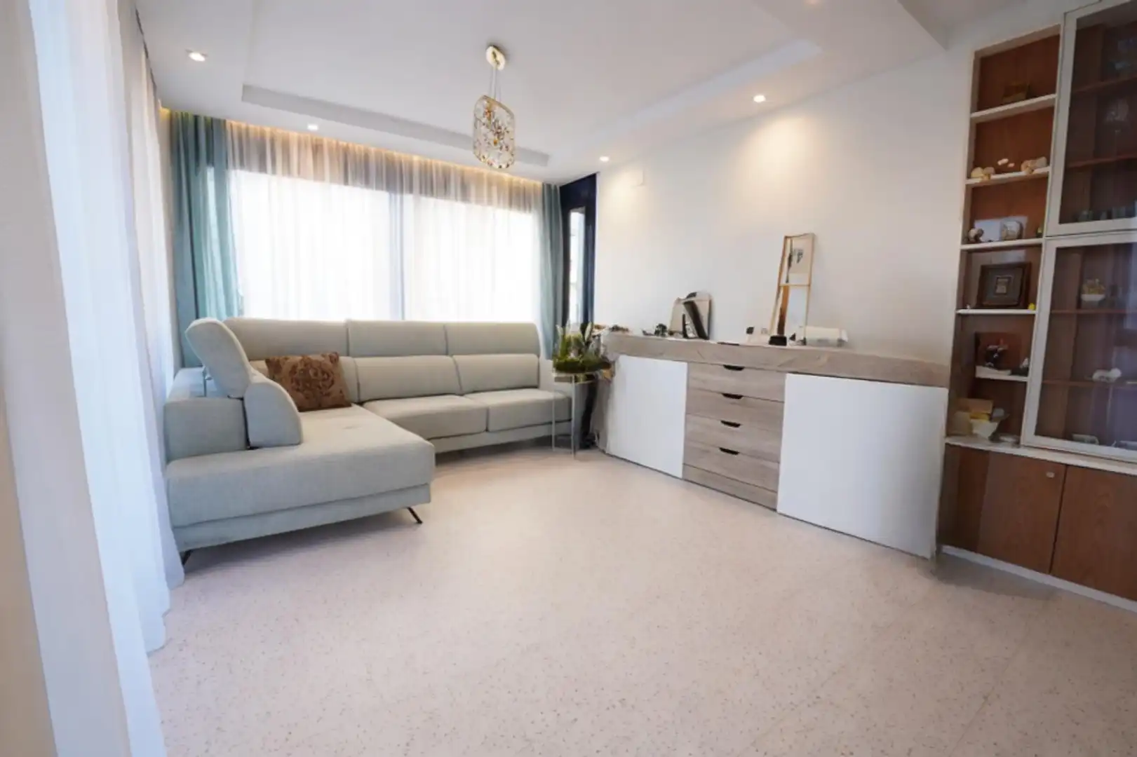 Sala de estar de Piso en venta en Salou con Aire acondicionado, Calefacción y Jardín privado