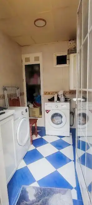 Badezimmer von Wohnung zum Verkauf in Linares mit Klimaanlage und Heizung