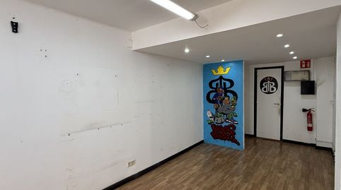Foto 4 von Geschaftsraum zur Miete in Calle del Bruc, La Plana, Esplugues de Llobregat