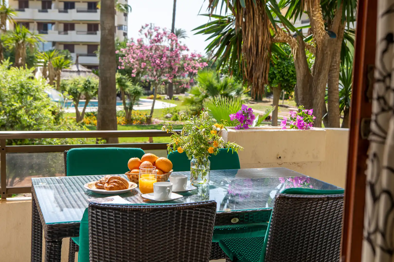 Terrace of Flat for rent in Dénia  with Air Conditioner, Heating and Terrace
