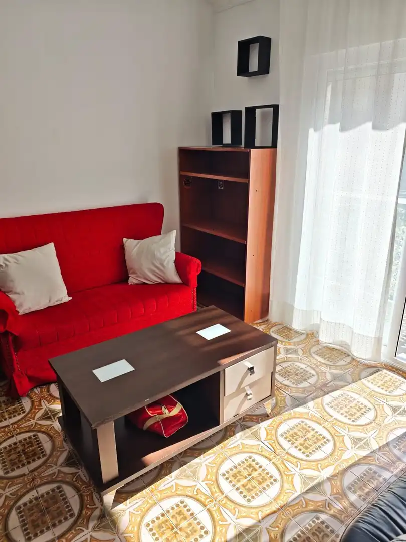 Wohnzimmer von Wohnung zur Miete in Granada mit Privatgarten, Möbliert und Balkon