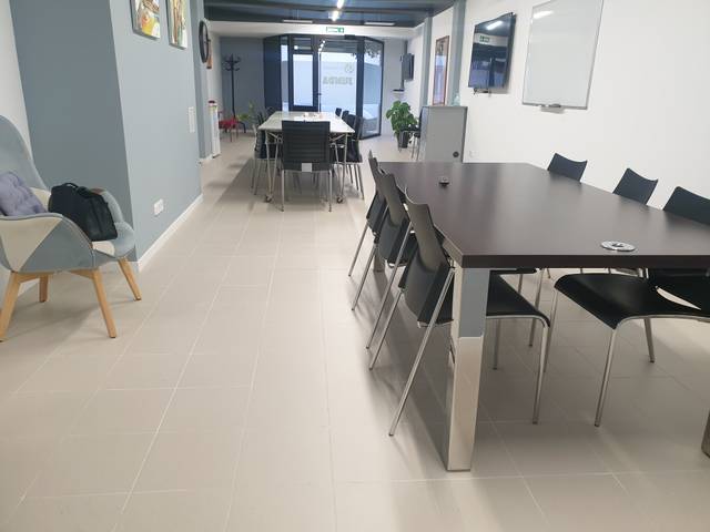 Local comercial en Venta en Carrer de la Pubilla Casas en Can Vidalet