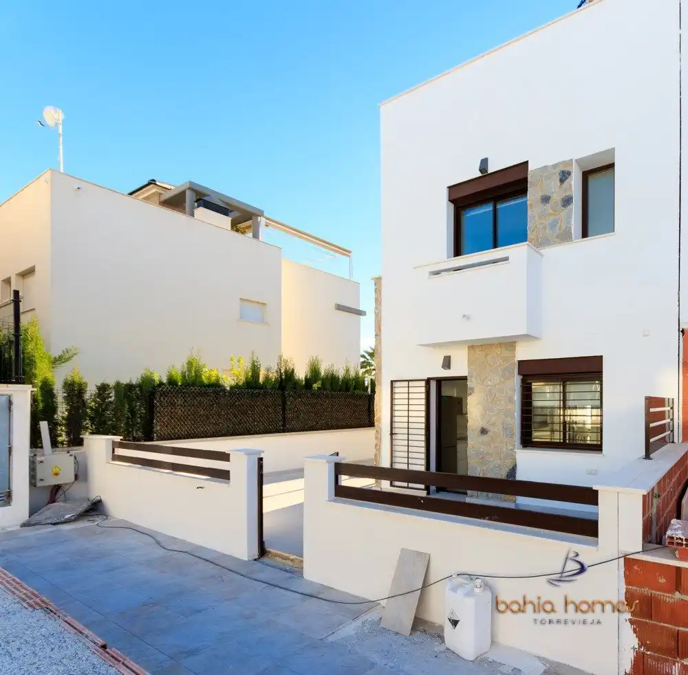 Reihenhaus mit Terrasse zum Verkauf in Pilar de la Horadada ciudad, imagen 40