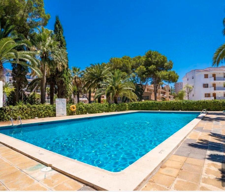 Piscina de Estudi en venda en Calvià