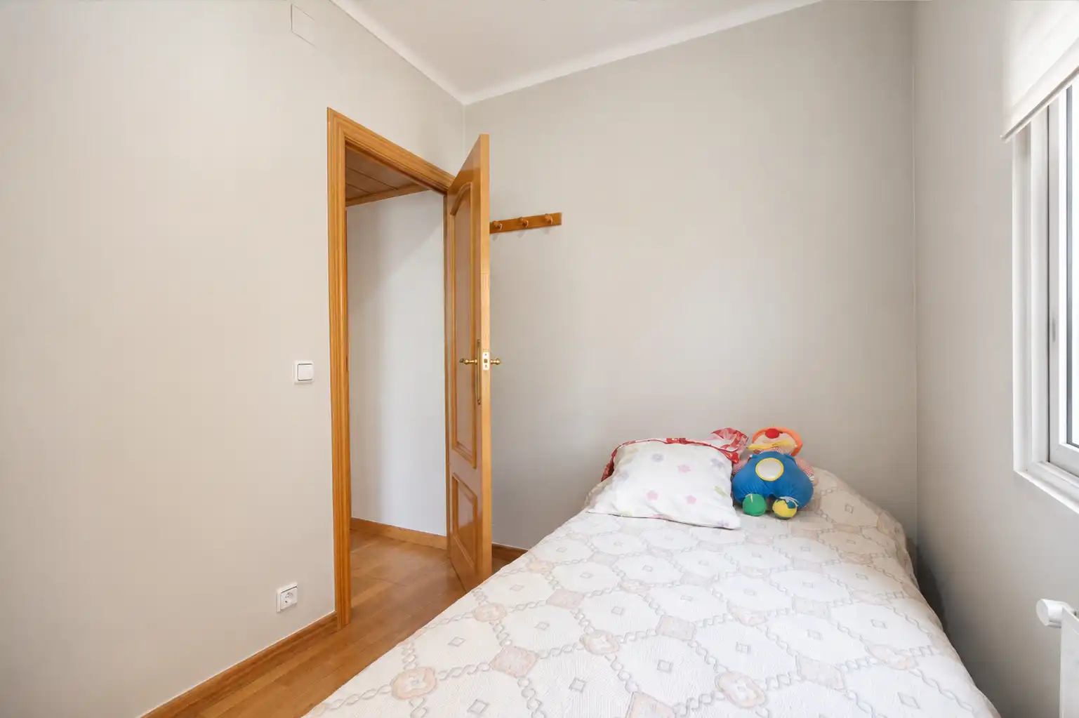 Habitación de Ático en venta en Santa Coloma de Gramenet con Aire acondicionado, Calefacción y Terraza
