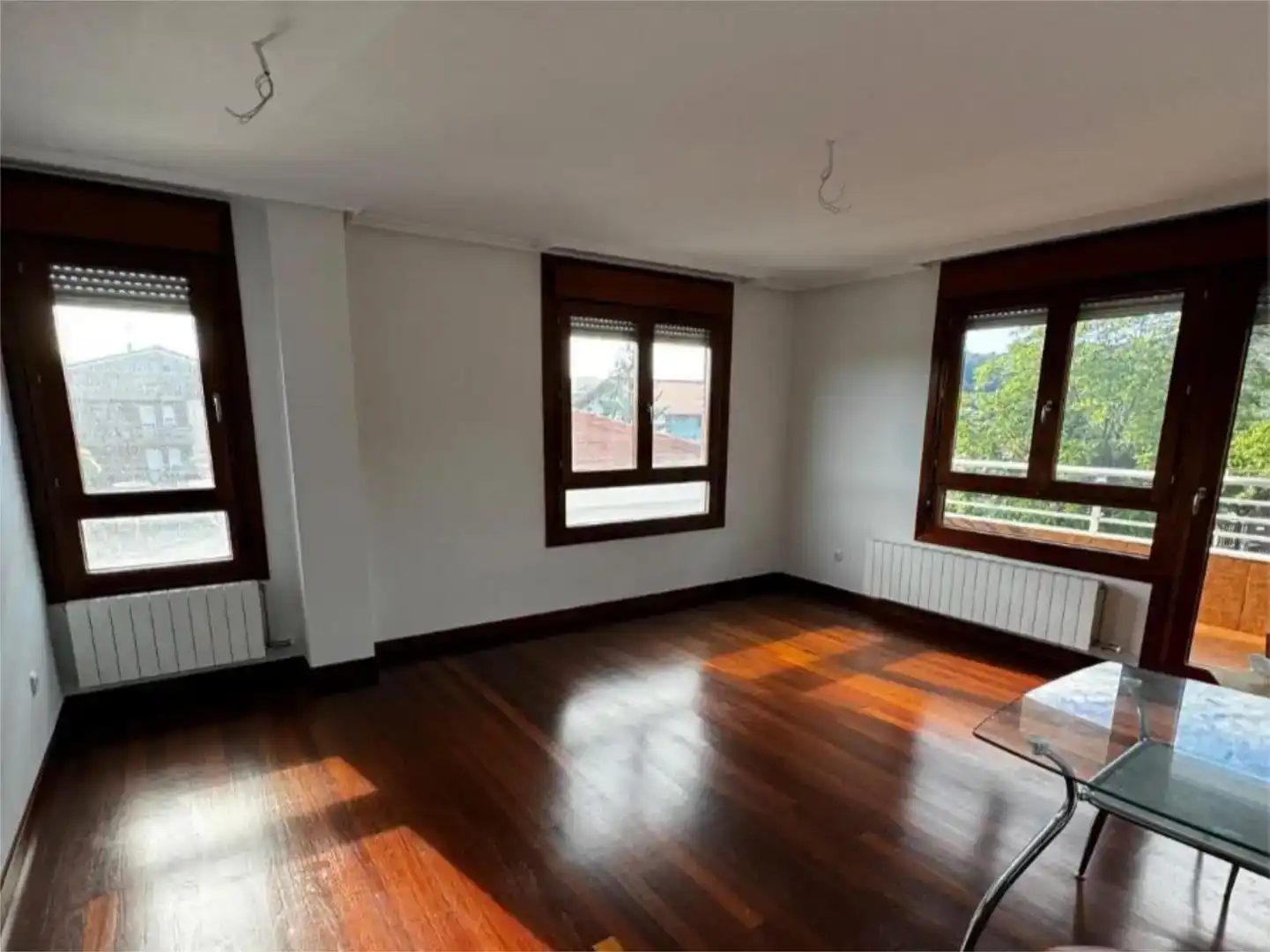 Sala d'estar de Pis en venda en Gorliz amb Balcó