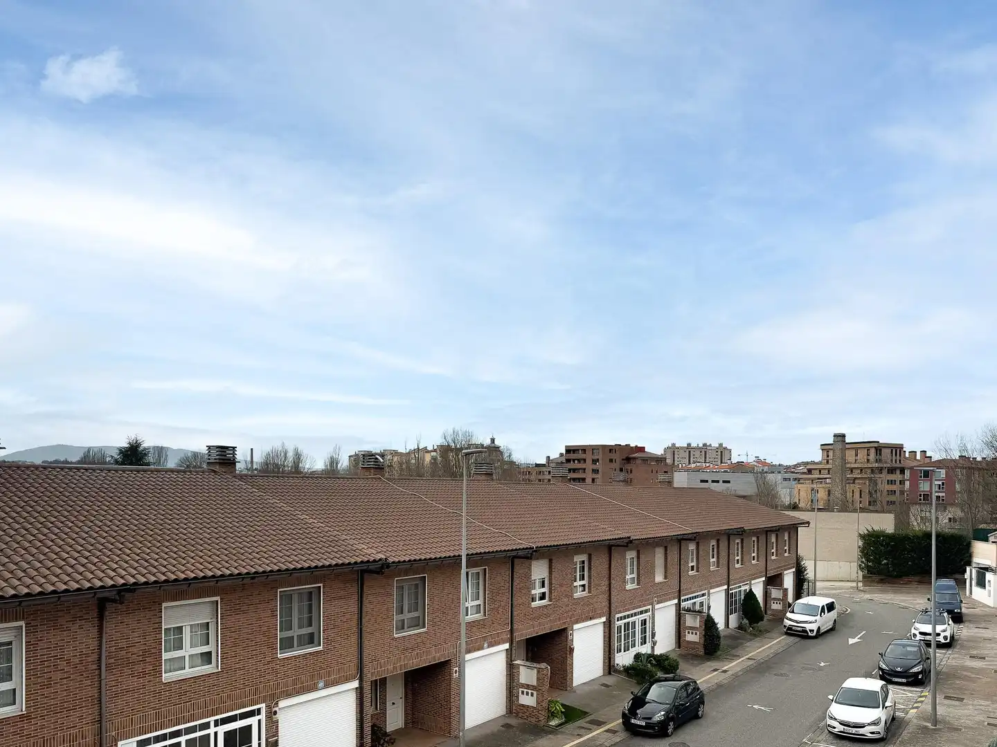 Vista exterior de Casa o chalet en venta en Huarte / Uharte con Calefacción, Jardín privado y Terraza