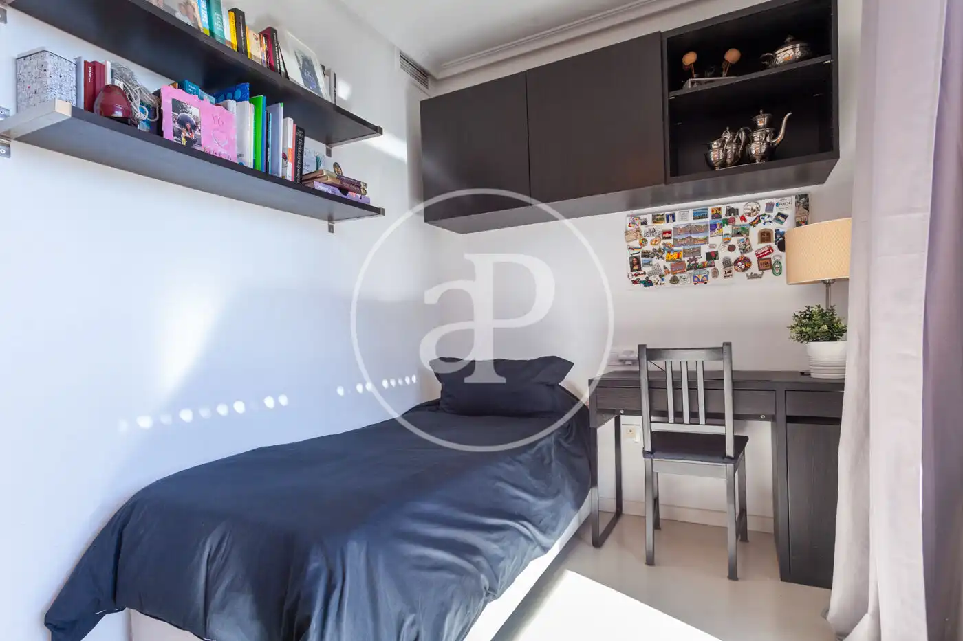 Habitación de Ático en venta en Valencia con Aire acondicionado, Calefacción y Terraza