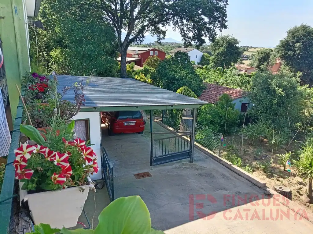 Terrassa de Casa o xalet en venda en Vilobí d'Onyar
