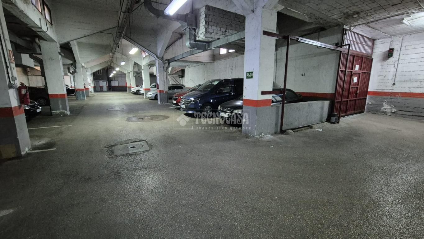 Aparcament de Garatge en venda en  Madrid Capital