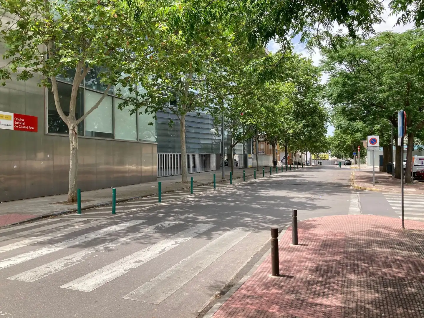 Außenansicht von Wohnung zum Verkauf in Ciudad Real mit Klimaanlage, Heizung und Terrasse