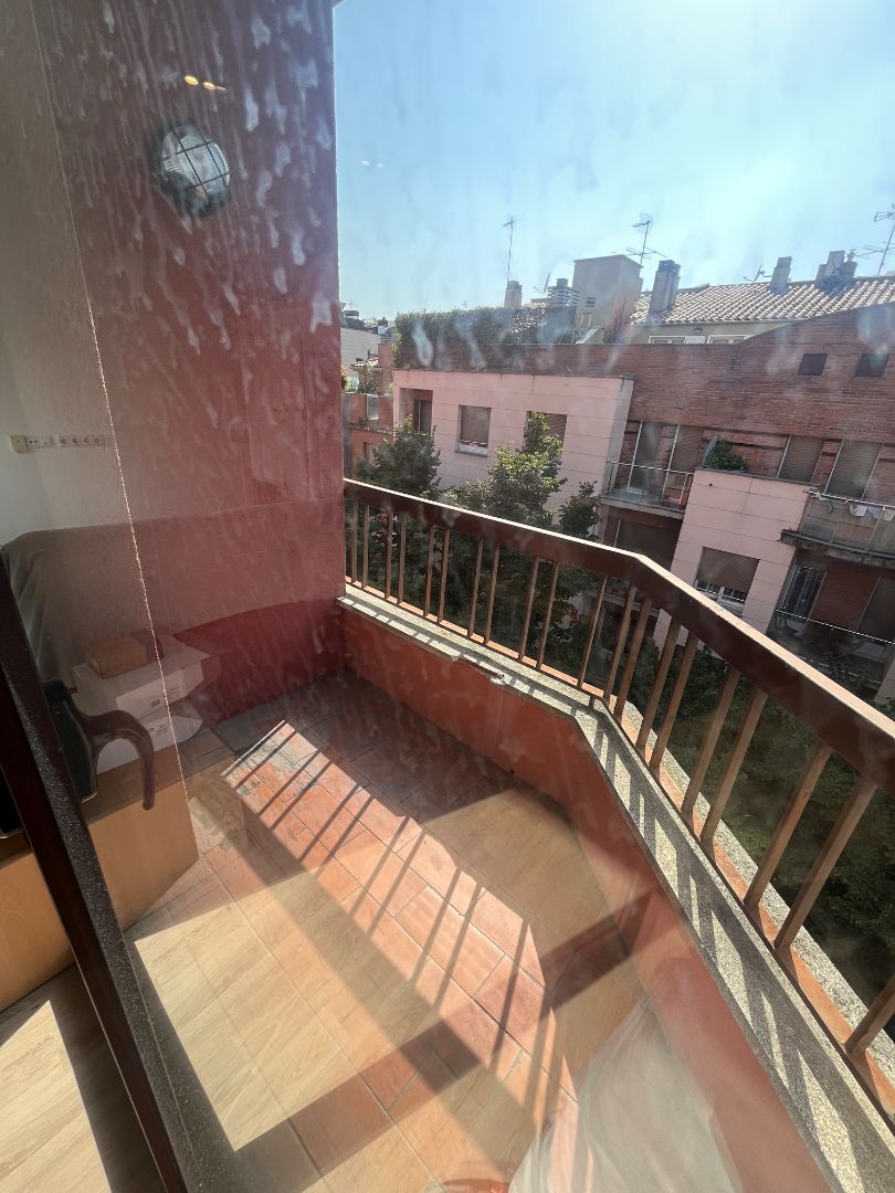 Balcony of Flat to rent in Vic  with Heating, Oven and Washing machine
