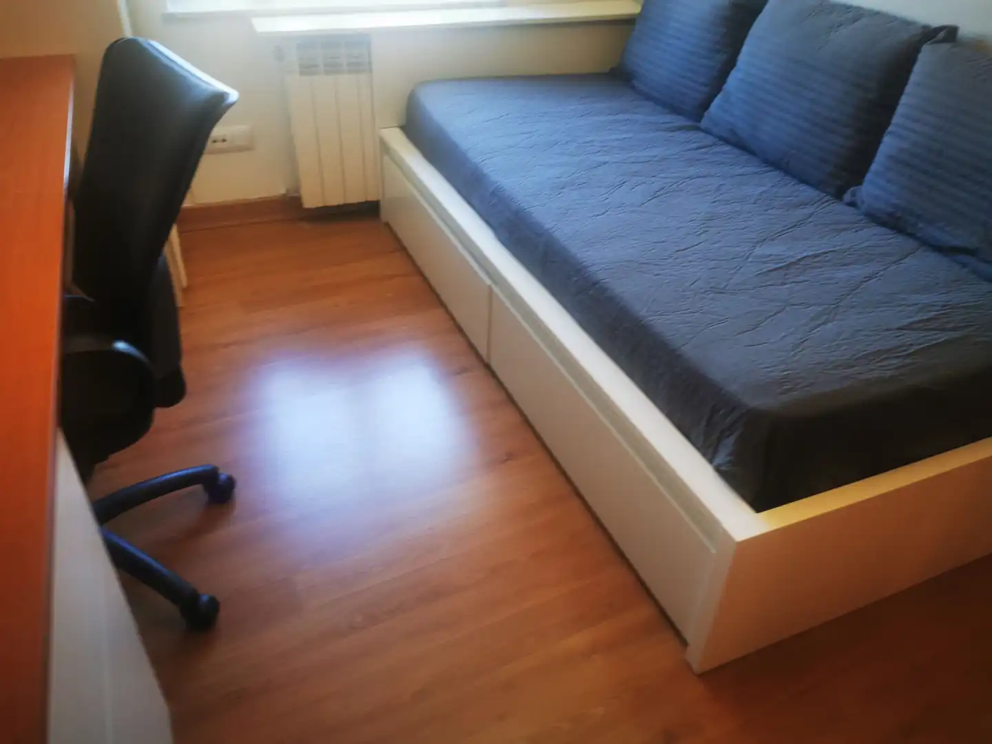 Bedroom of Flat for rent in Salamanca  with Heating, Parquet flooring and Furnished