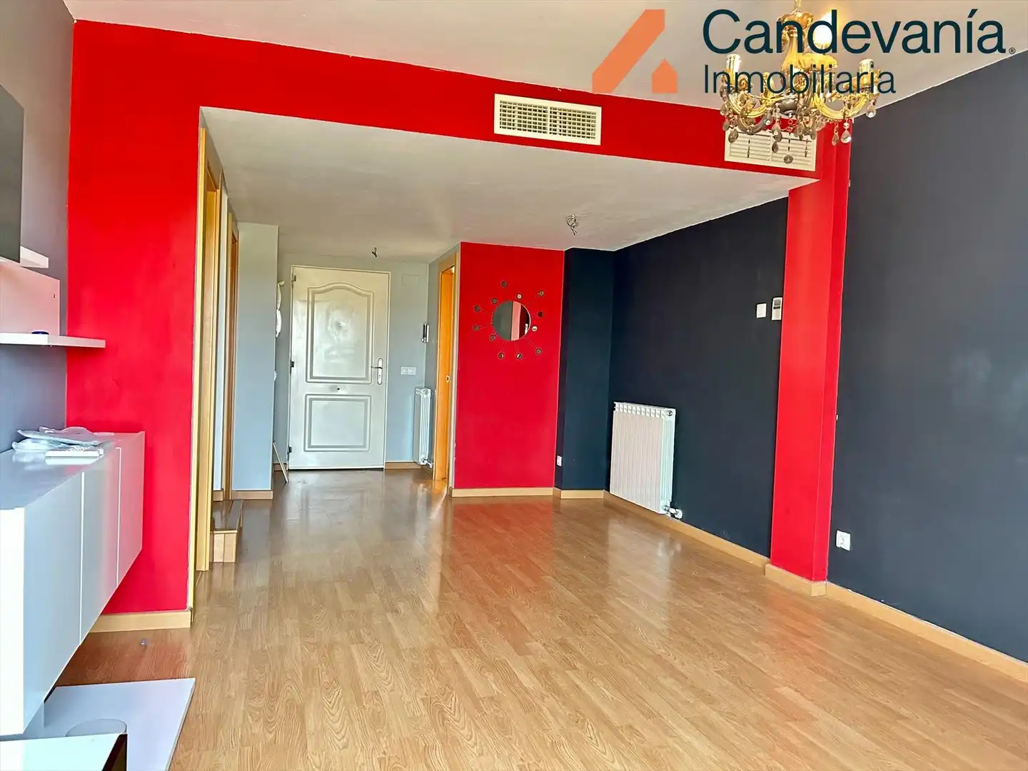 Casa adosada en venta en Zuera con Calefacción, Jardín privado y Parquet