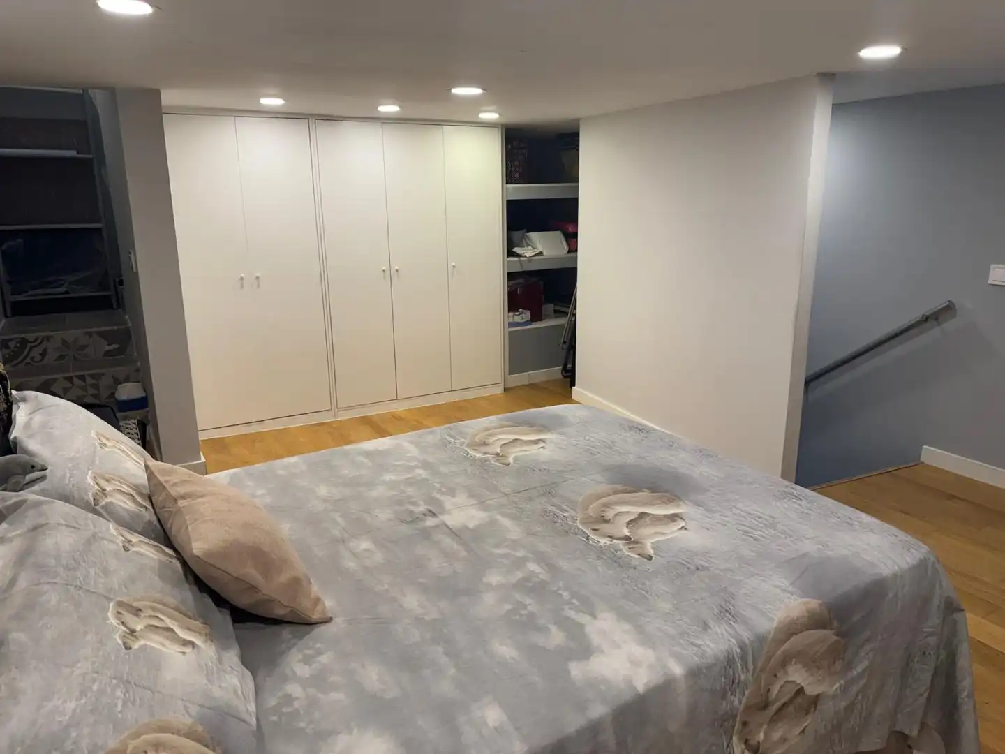 Habitación de Planta baja en venta en L'Hospitalet de Llobregat con Aire acondicionado