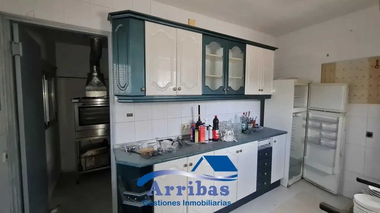 Cocina de Local en venta en Hormigos con Aire acondicionado y Calefacción