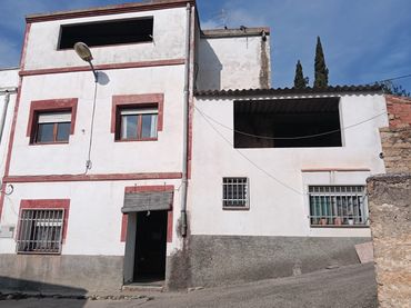 Casa rustica in vendita a Vall d'Alba