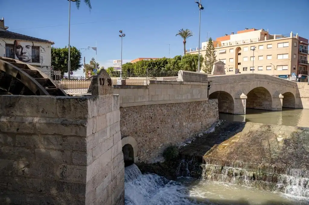 Vista exterior de Casa adosada en venta en Rojales con Jardín privado, Terraza y Piscina comunitaria