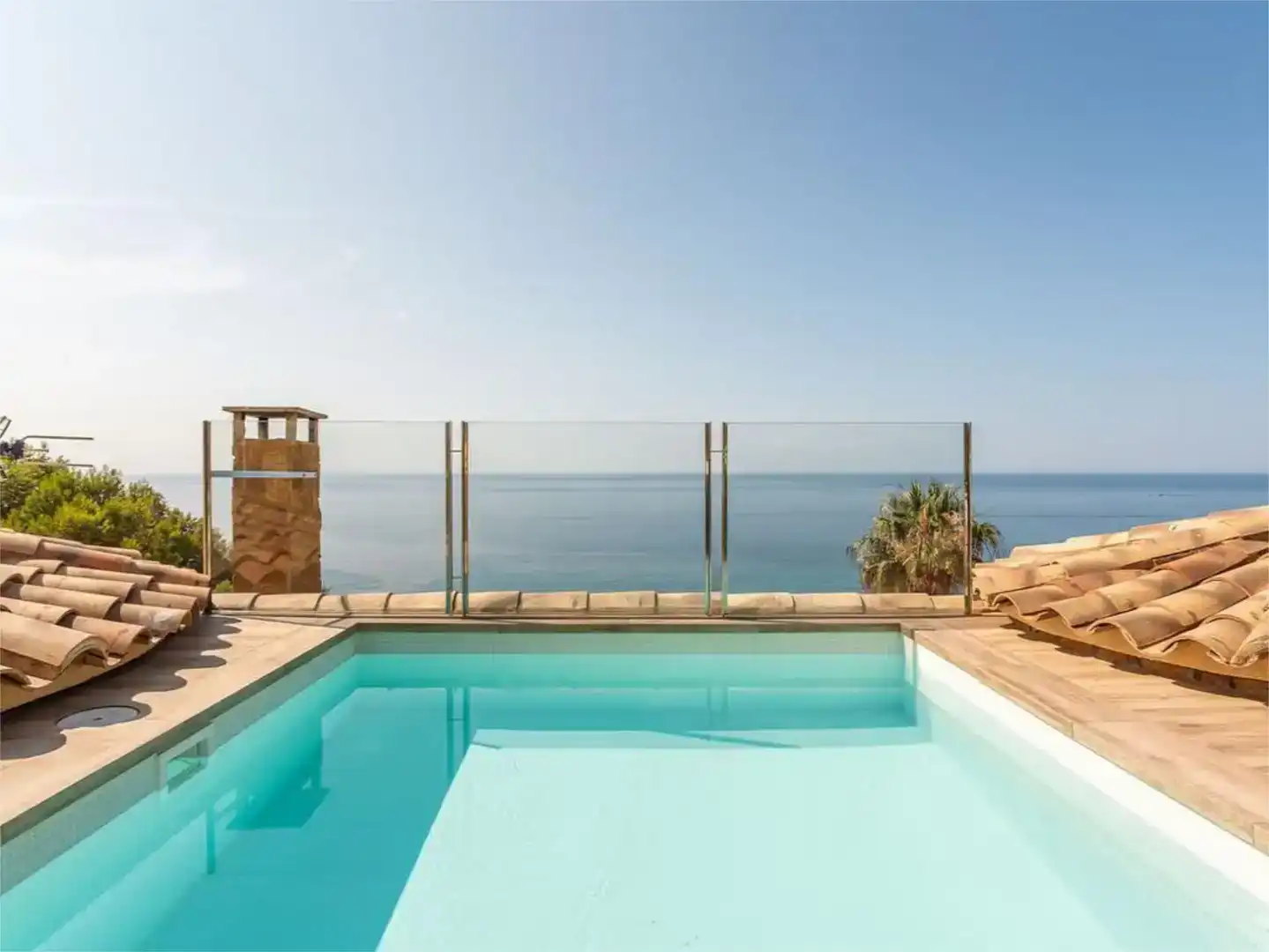 Piscina de Finca rústica de alquiler en Lloret de Mar con Aire acondicionado, Jardín privado y Piscina
