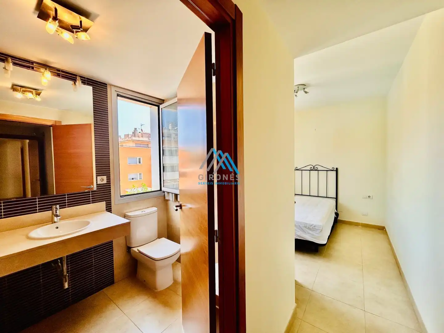 Piso con piscina en venta en VicenC Martorell 36, imagen 21