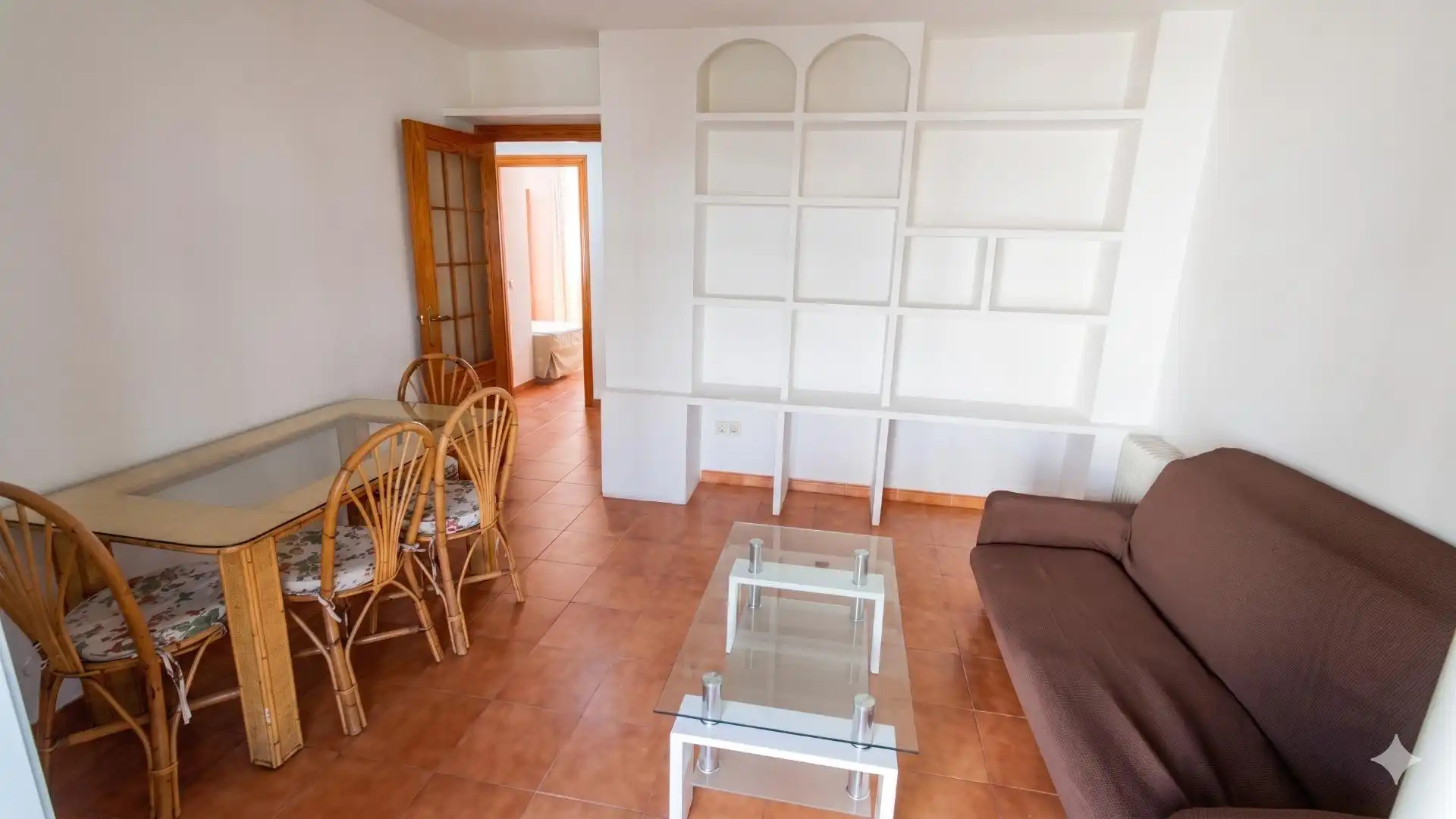Living room of Flat for rent in Granada  with Heating, Furnished and Balcony