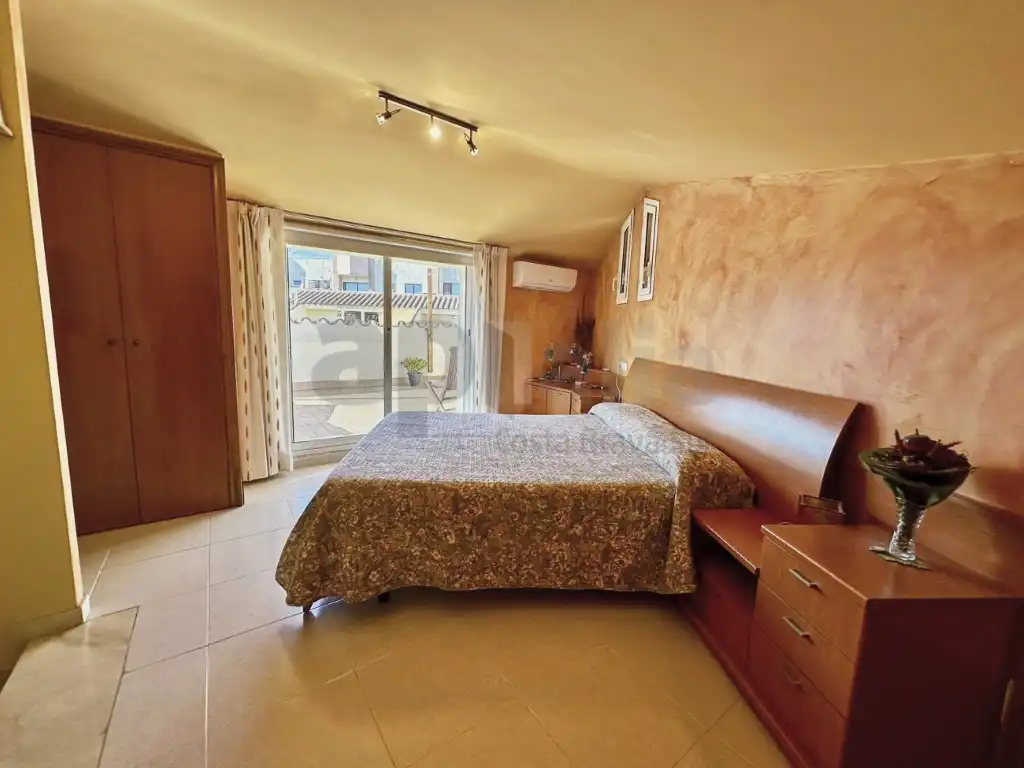 Habitación de Casa adosada en venta en Lloret de Mar con Calefacción, Jardín privado y Terraza