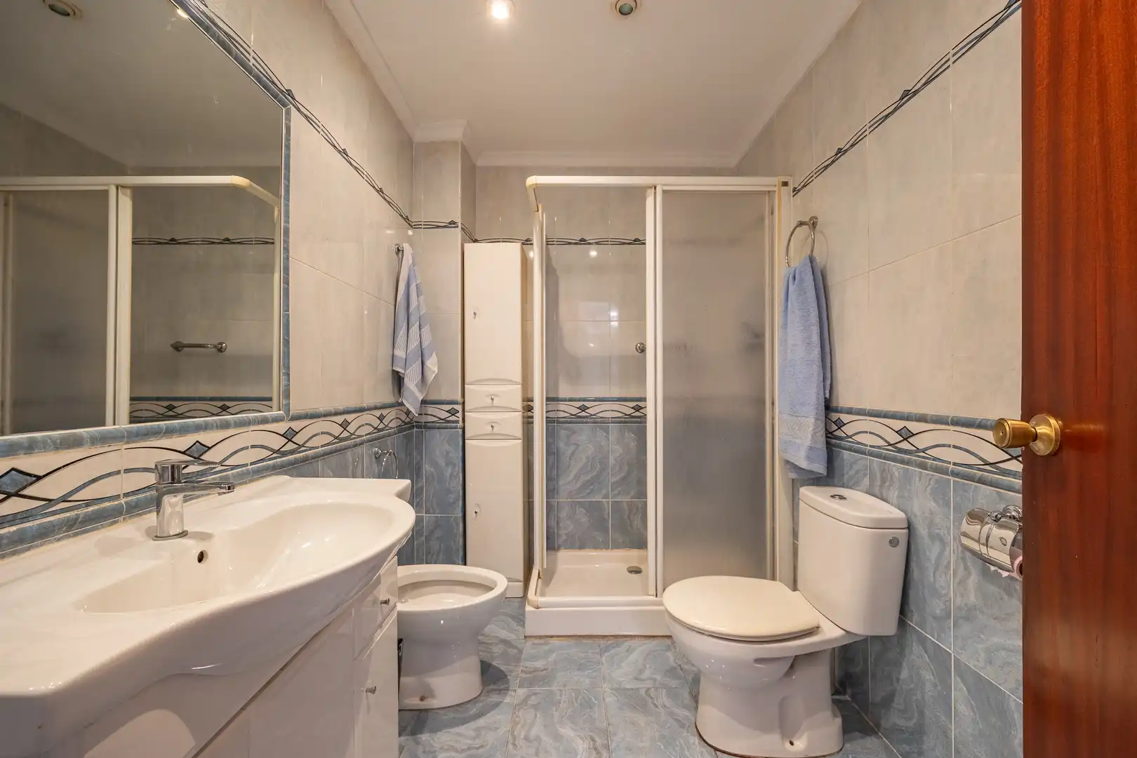 Bathroom of Attic for sale in Benidorm