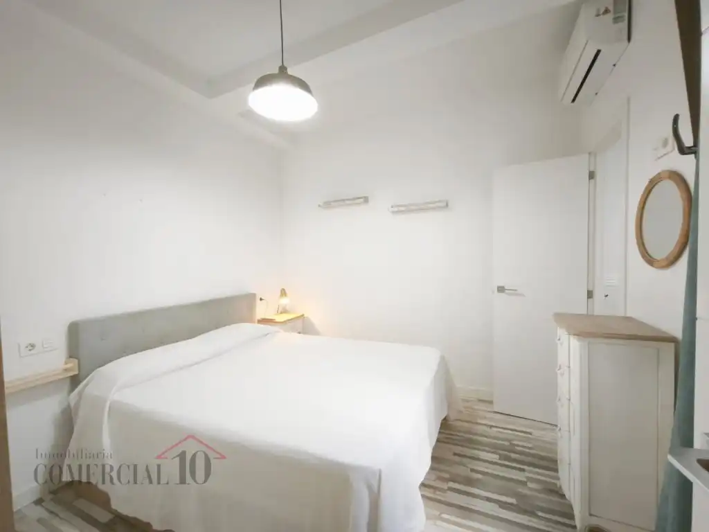 Habitación de Apartamento de alquiler en Badajoz con Terraza y Balcón