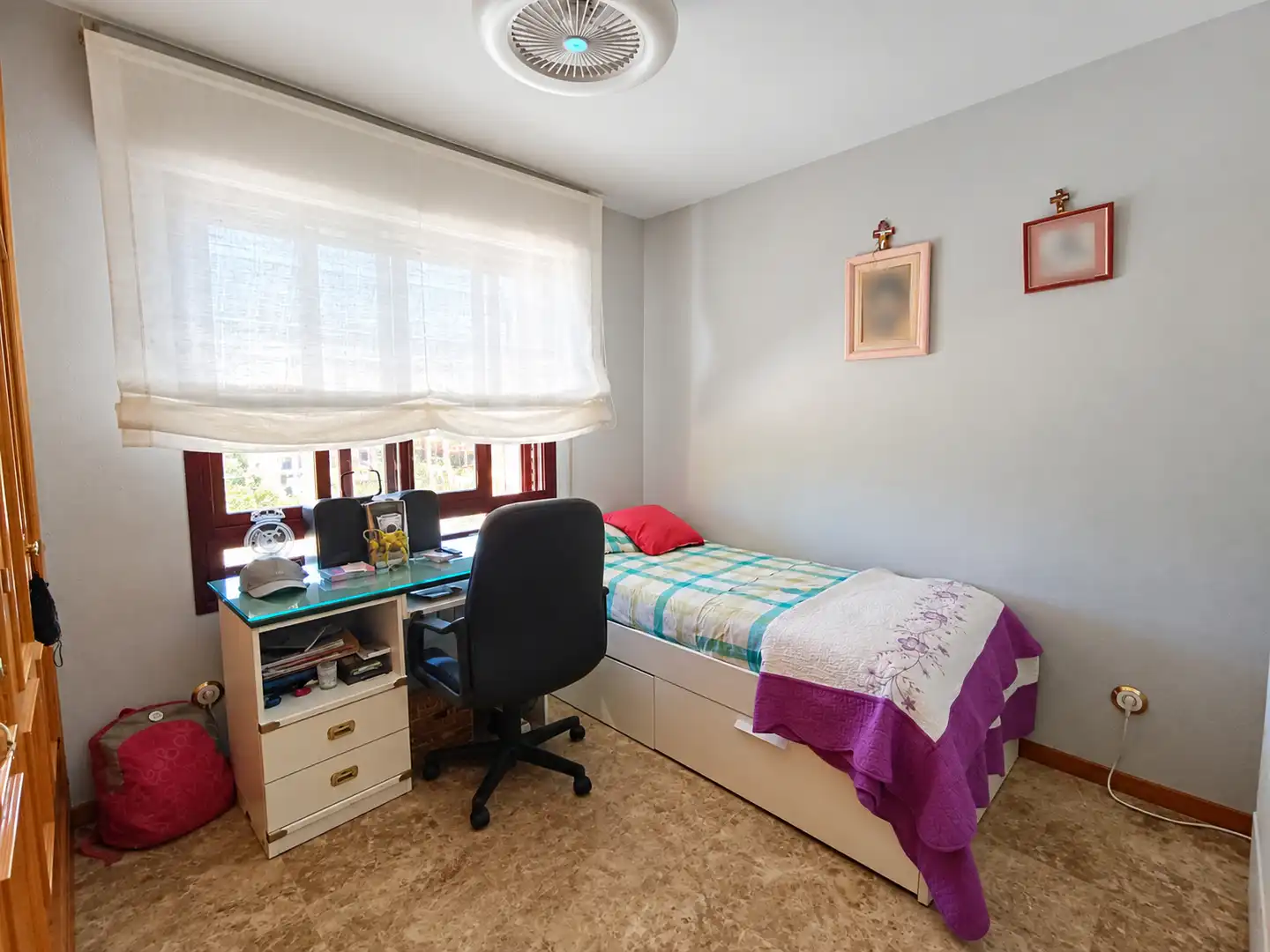 Casa adosada en venta en Valderas - Los Castillos
