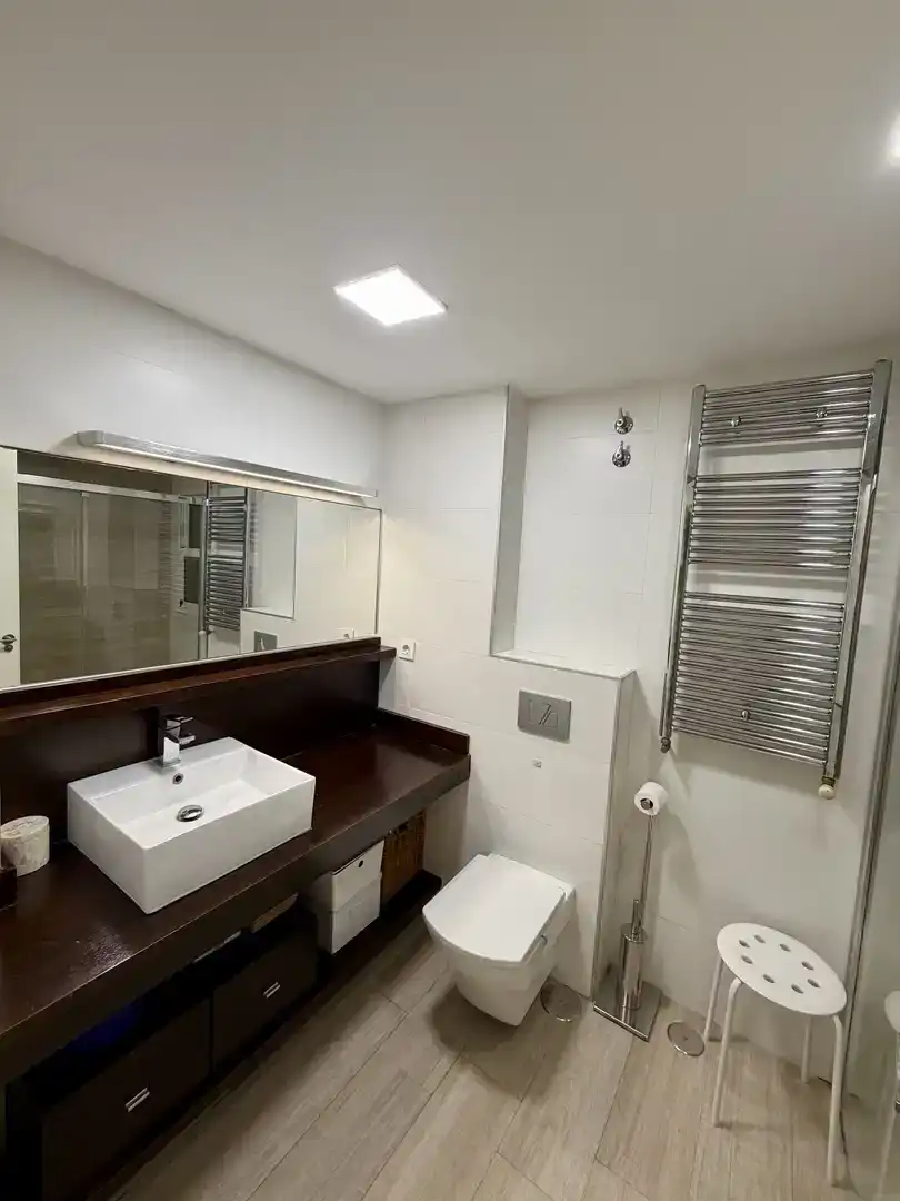 Baño de Piso en venta en Alicante / Alacant con Aire acondicionado
