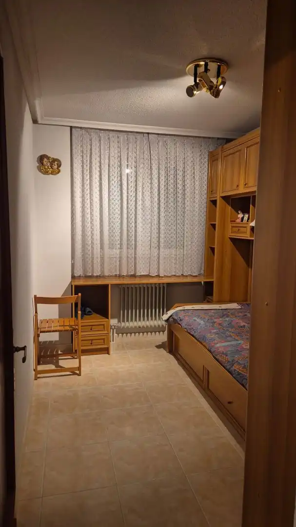 Habitación de Piso en venta en Salamanca con Calefacción y Amueblado