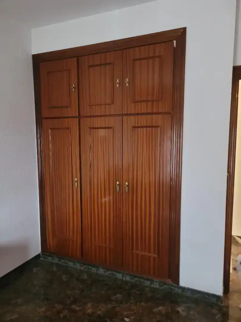 Dormitori de Casa o xalet en venda en Fuente Vaqueros amb Balcó