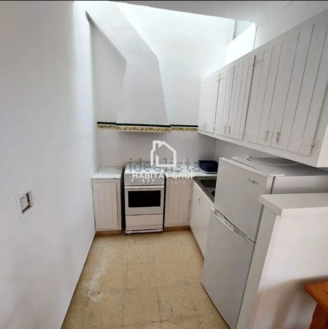 Küche von Wohnung zum Verkauf in Ciutadella de Menorca mit Klimaanlage, Heizung und Terrasse