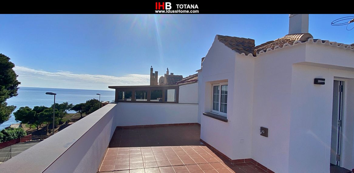 Exterior view of Single-family semi-detached for sale in Cartagena  with Terrace, Storage room and Balcony