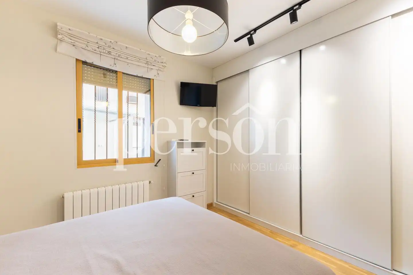 Flat with terrace to rent in Extramurs, imagen 16