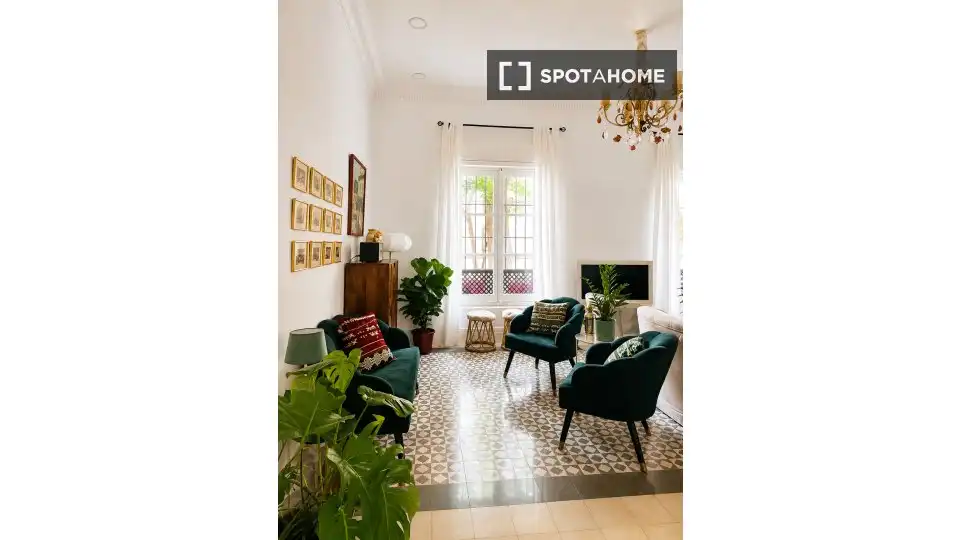 Vista exterior de Apartament per a compartir en Sevilla amb Aire condicionat, Terrassa i Moblat