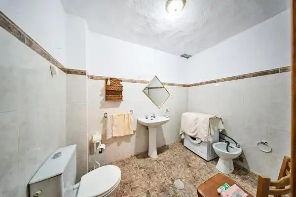 Bathroom of Country homes for sale in Campillo de Arenas