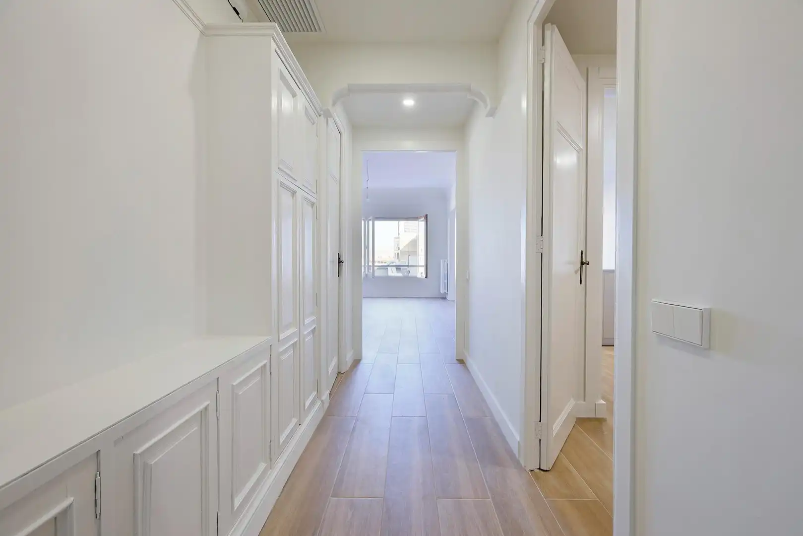 Flat for rent in Barcelona  with Air Conditioner, Heating and Parquet flooring