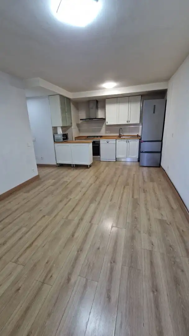 Cocina de Piso en venta en León Capital  con Calefacción, Terraza y Trastero