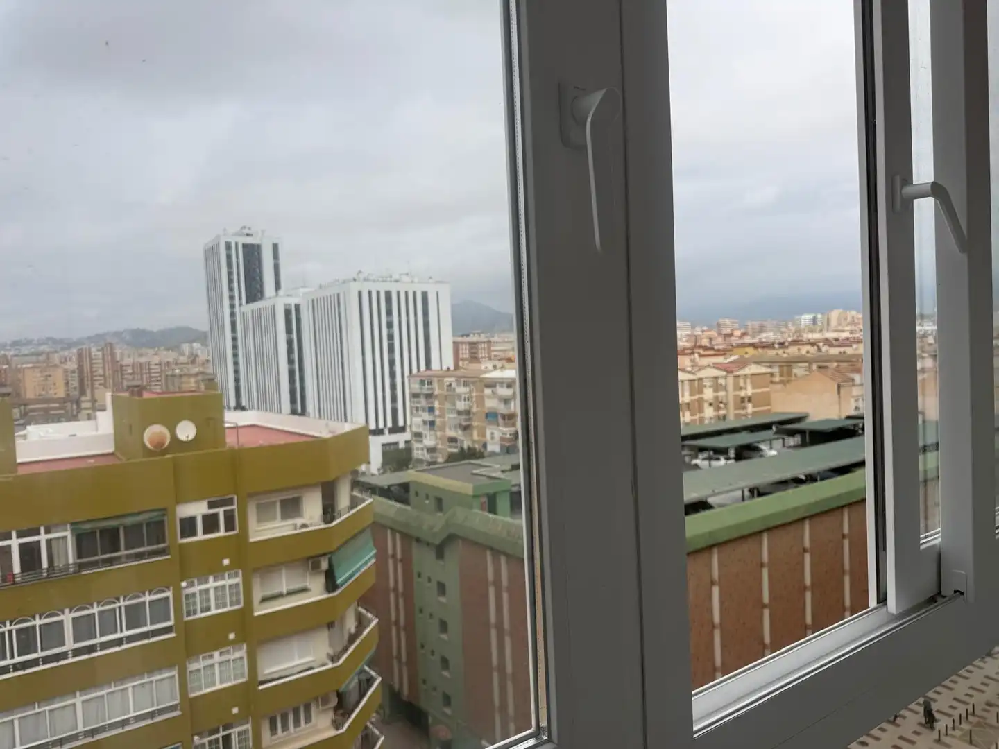 Vista exterior de Piso en venta en Málaga con Aire acondicionado, Terraza y Amueblado