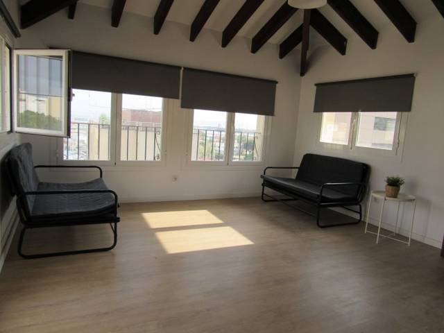 Piso en Alquiler en Avenida JOAN MIRO en Porto Pi