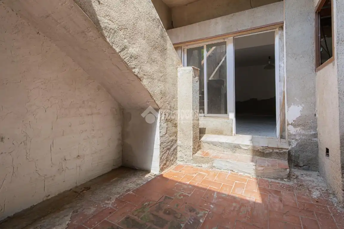 Casa adosada en venda a Serra d'en Camaró