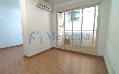 Dormitori de Apartament en venda en  Madrid Capital amb Aire condicionat, Calefacció i Balcó