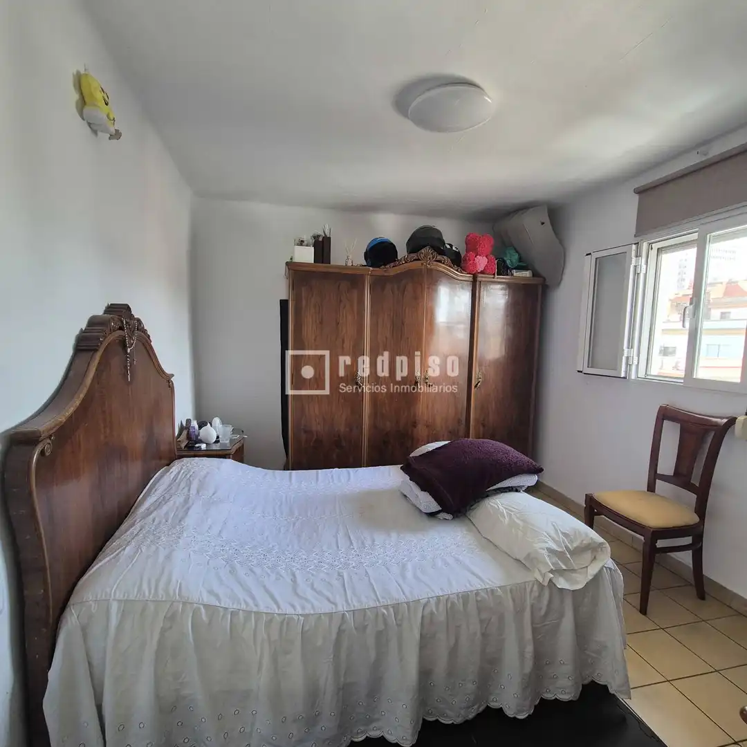 Bedroom of Flat for sale in Sevilla  with Air Conditioner and Terrace