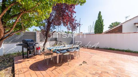 Foto 2 de Casa adosada en venda a Santa Margarita, Girona