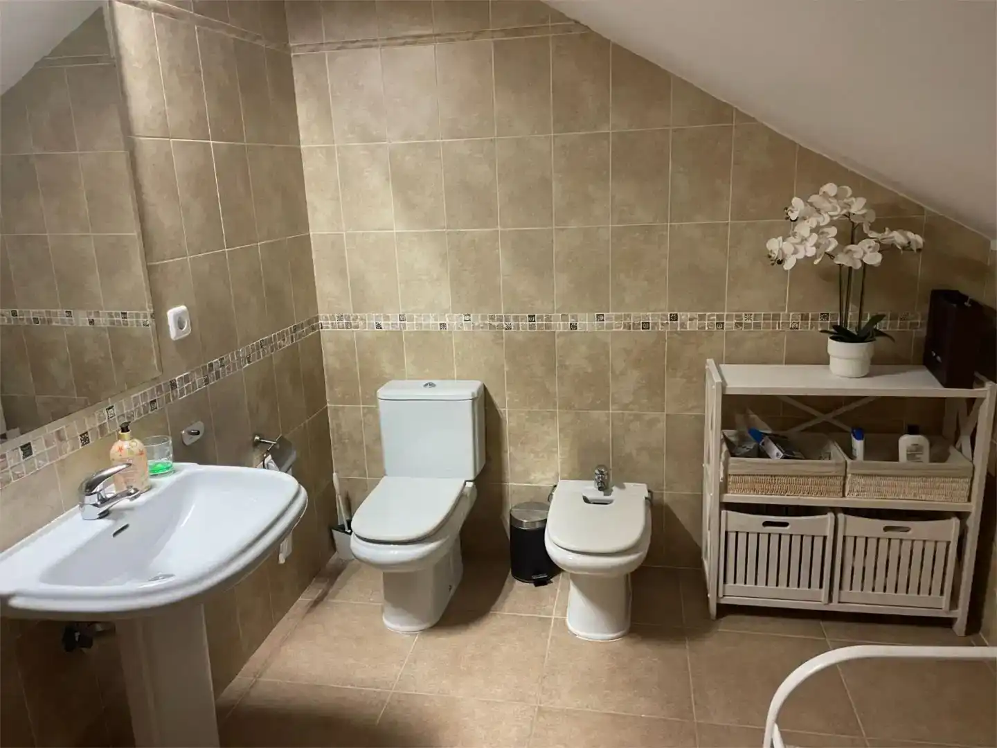 Baño de Piso en venta en Cullera con Aire acondicionado, Piscina y Balcón